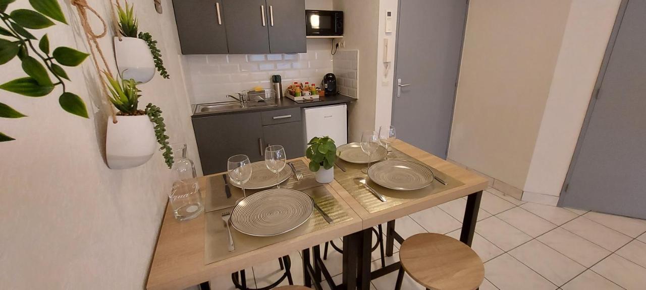 L'Escale : Duplex 4 Pers. Asterix, Aeroport Roissy Cdg, Paris Apartment Moussy-le-Neuf Exterior photo